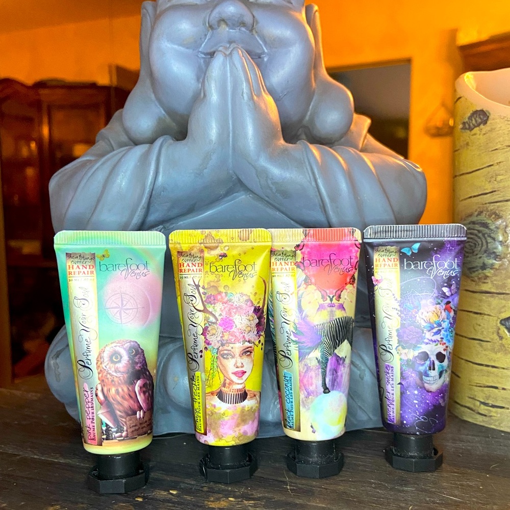 NEW Barefoot Venus Shea & Mango butter hand repair